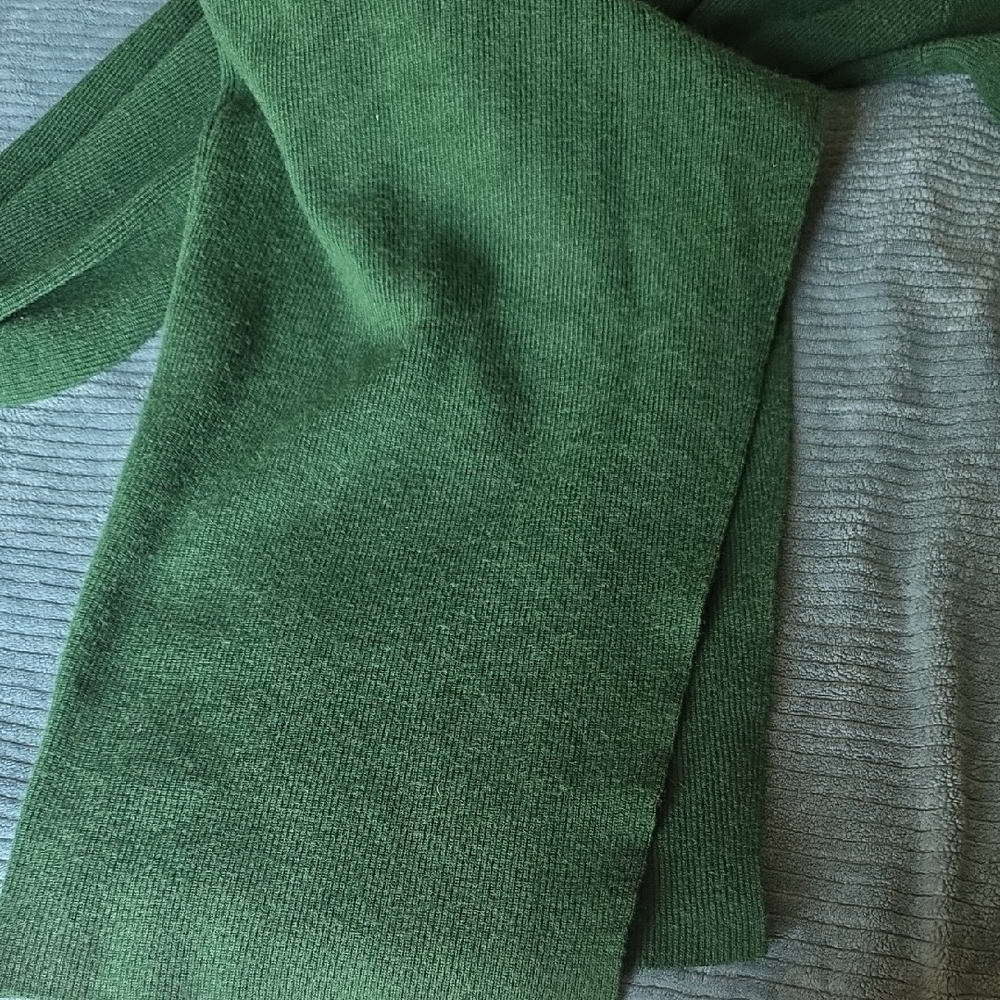 Fashion Nova Forest Green Knit Top - Picture 2 of 5